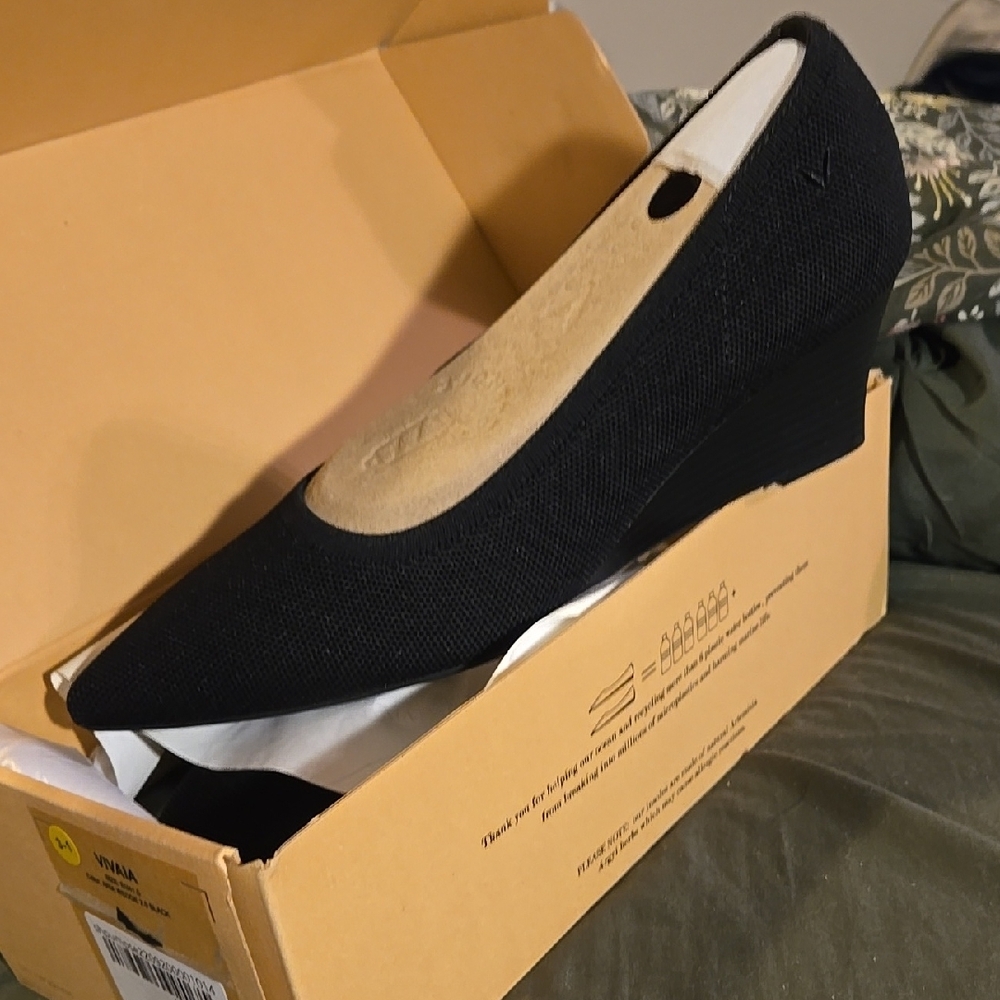 Women's Black Wedge Shoes